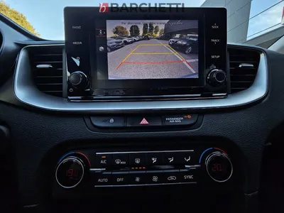 Kia Ceed – 21/27