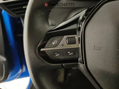 Peugeot 208 – 12/21