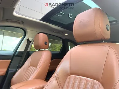 Jaguar F-Pace – 16/30