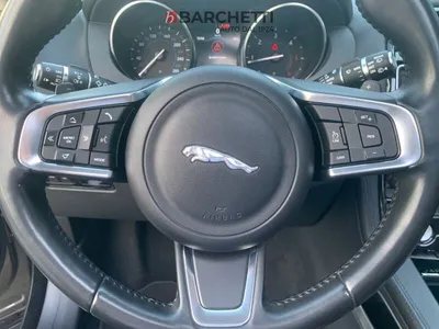 Jaguar F-Pace – 20/30