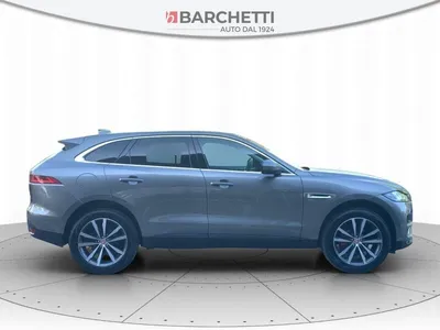 Jaguar F-Pace – 3/30