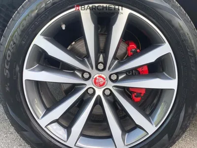 Jaguar F-Pace – 8/30