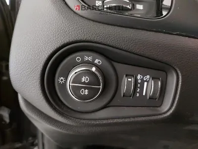 Jeep Renegade – 12/23