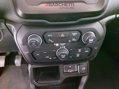 Jeep Renegade – 17/23