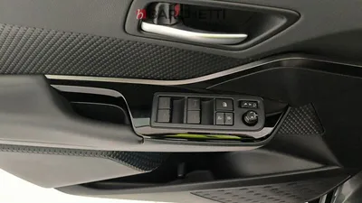 Toyota C-HR – 12/25