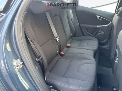 Volvo V40 – 15/24